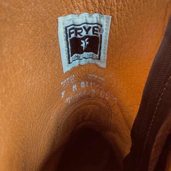 Frye Campus Shorties in Chestnut EUC - Picture 14 of 15